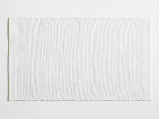 Badvorleger BASIC Stripe aus Leinen und Faser-Mix in Weiss von Klomfar - 60x100 cm